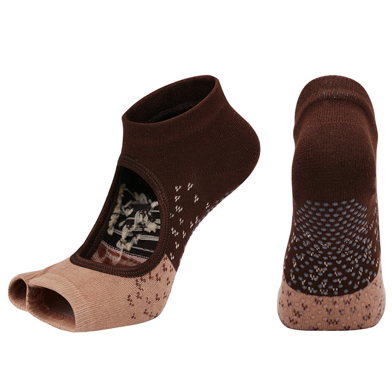Non-Slip Split-Toe Yoga Socks  - Pilates Yoga And Gym ulasan dan harga